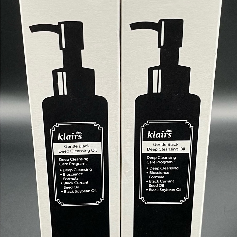 Klairs Gentle Black Deep Cleansing Oil
